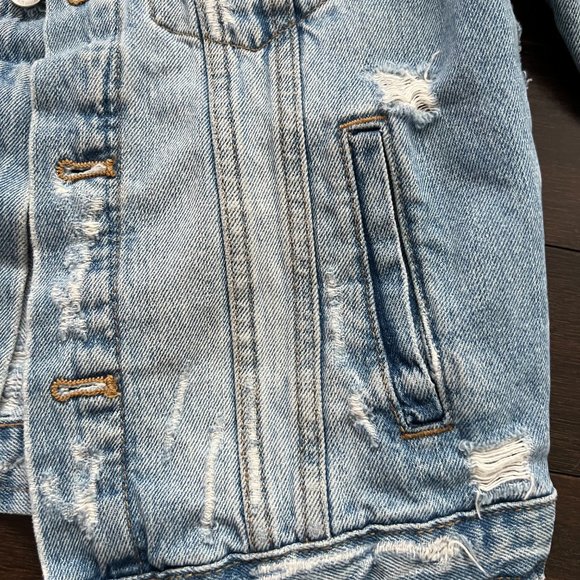 Jean jacket - Picture 6 of 7